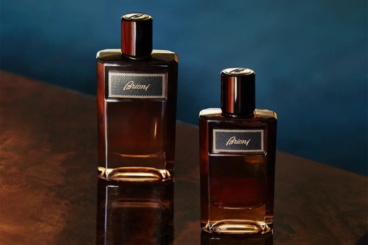 brioni-predstavlja-eau-de-parfum-suave-oda-zlatnom-satu-1